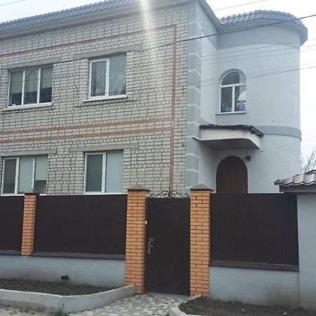 Окремі Номери В Гостьовому Будинку Типу Guest House Kirovograd Dış mekan fotoğraf