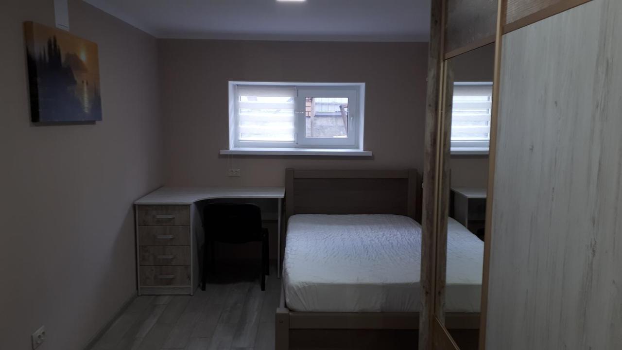 Окремі Номери В Гостьовому Будинку Типу Guest House Kirovograd Dış mekan fotoğraf