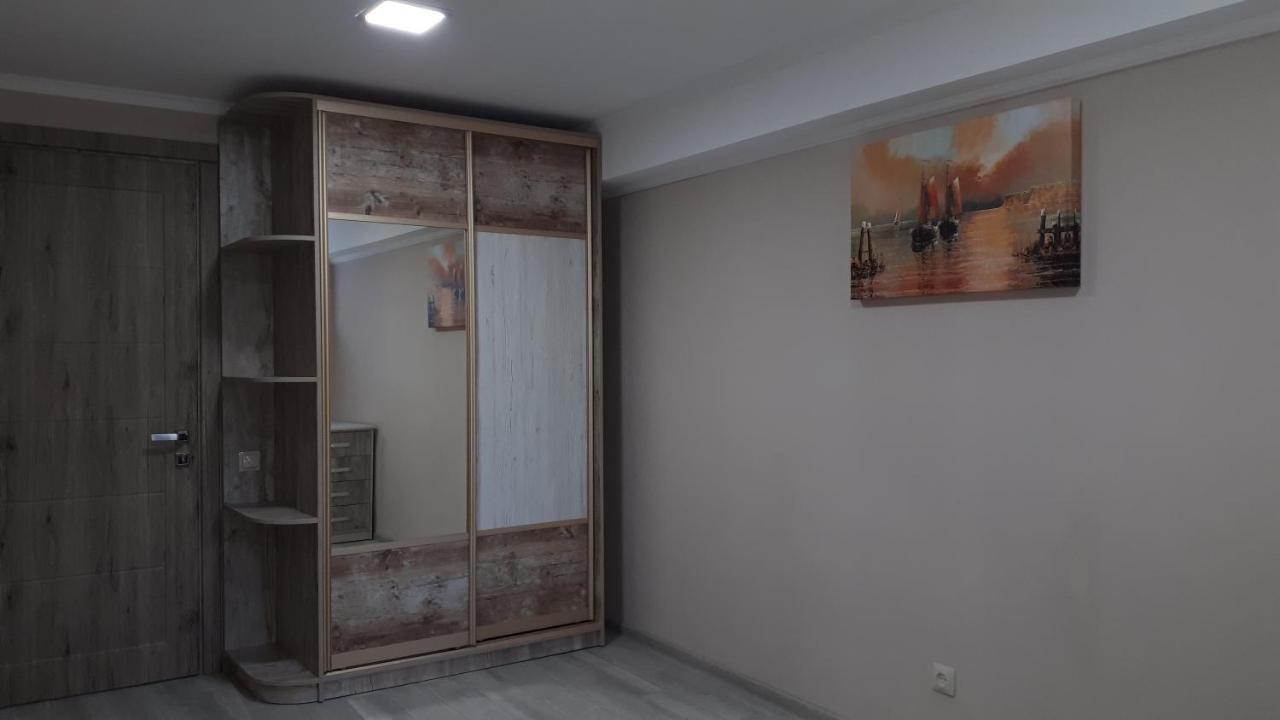 Окремі Номери В Гостьовому Будинку Типу Guest House Kirovograd Dış mekan fotoğraf