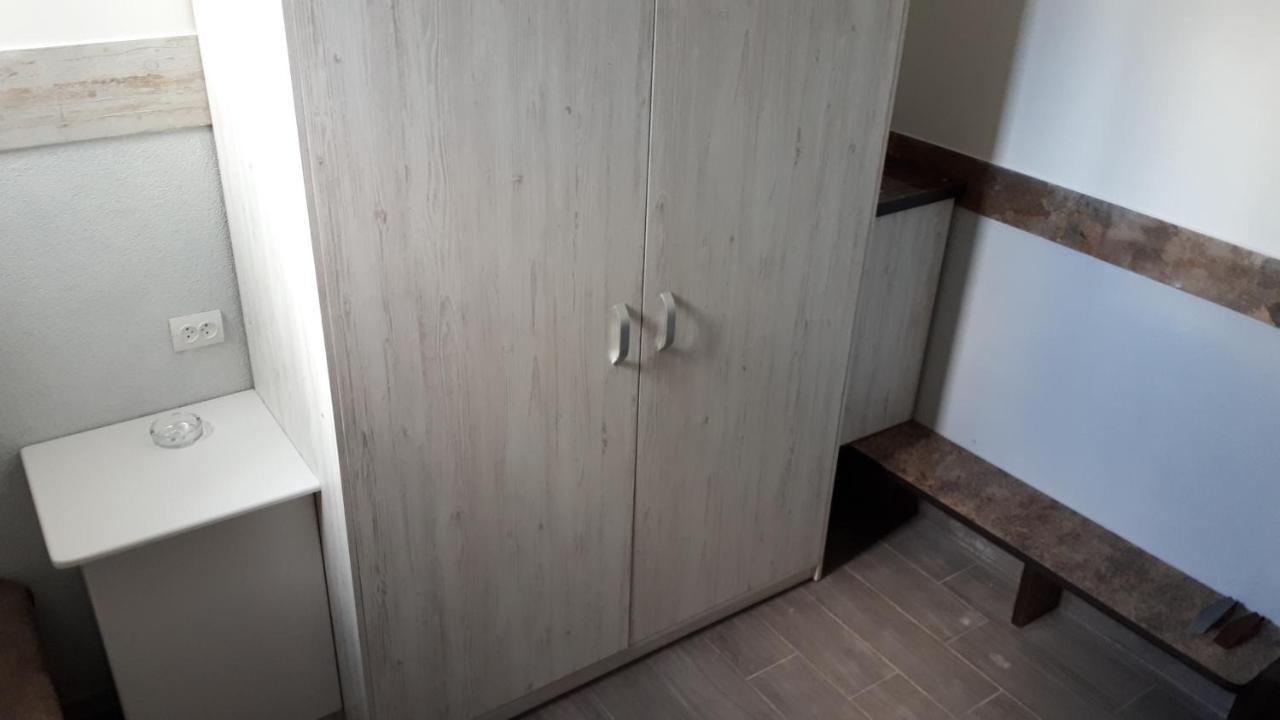 Окремі Номери В Гостьовому Будинку Типу Guest House Kirovograd Dış mekan fotoğraf