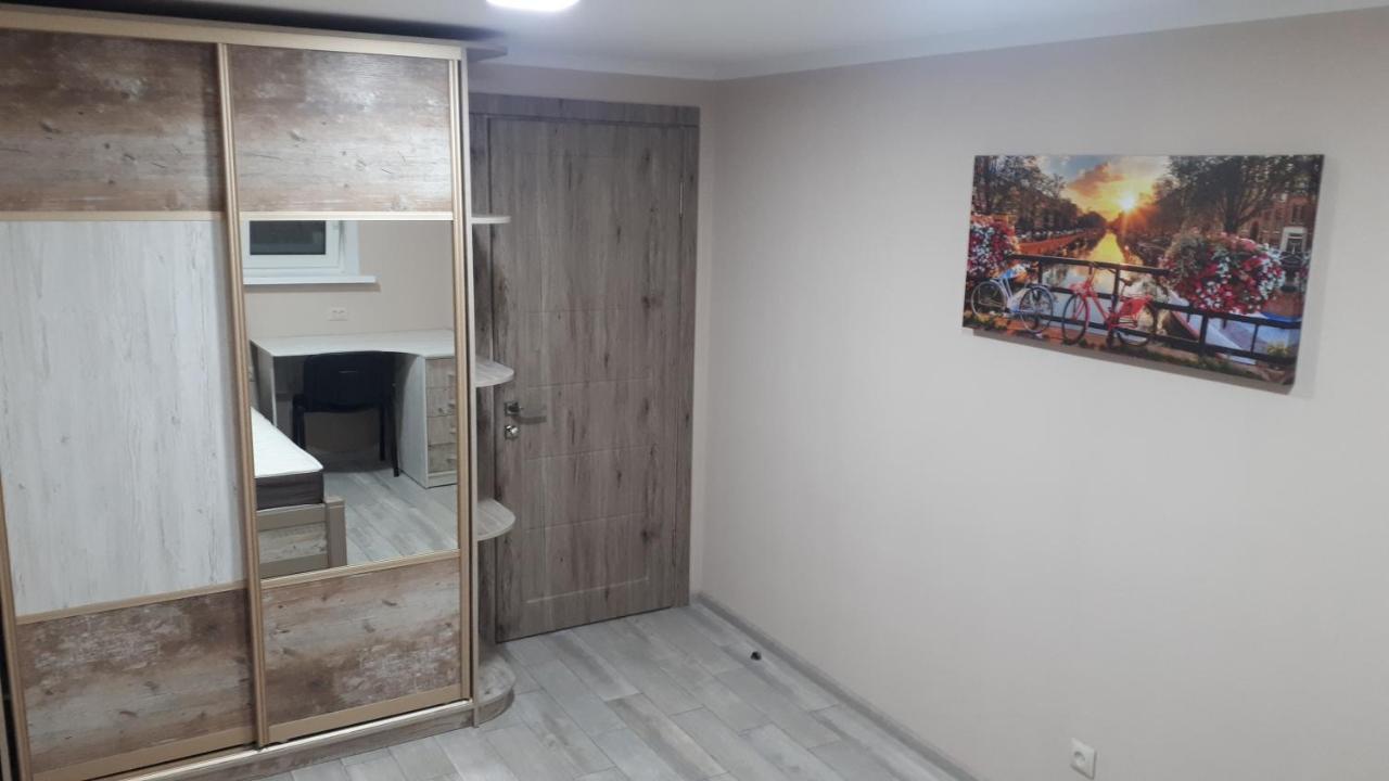 Окремі Номери В Гостьовому Будинку Типу Guest House Kirovograd Dış mekan fotoğraf
