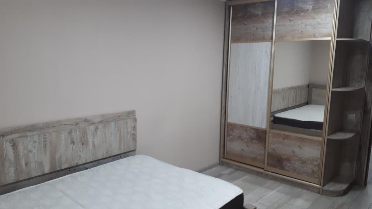 Окремі Номери В Гостьовому Будинку Типу Guest House Kirovograd Dış mekan fotoğraf